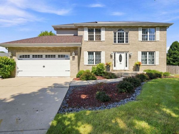 1304 Galway Road, Joliet, IL 60431