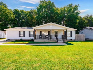 4048 Creekside Ct, Owensboro, KY 42301