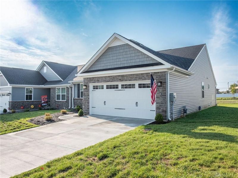 3205 Travertine Court, Hamilton, OH 45011 Photo 2