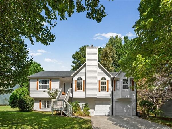 2608 Abbotts Glen Drive NW, Acworth, GA 30101
