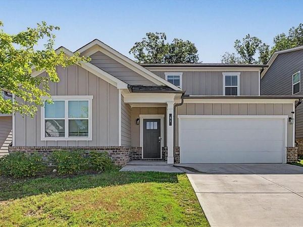 61 Dew Drop Point , Dallas, GA 30157