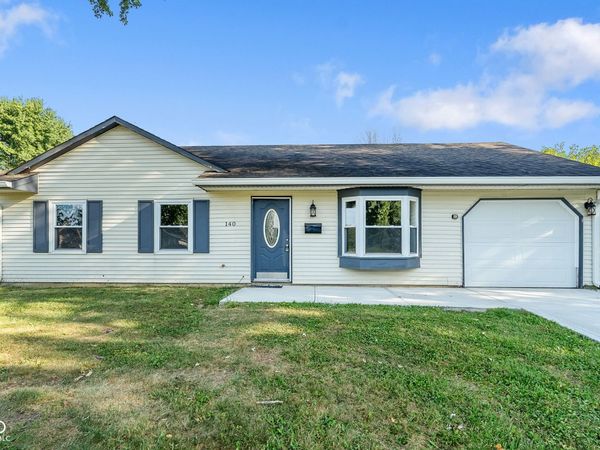 140 Brentwood Lane , Whiteland, IN 46184