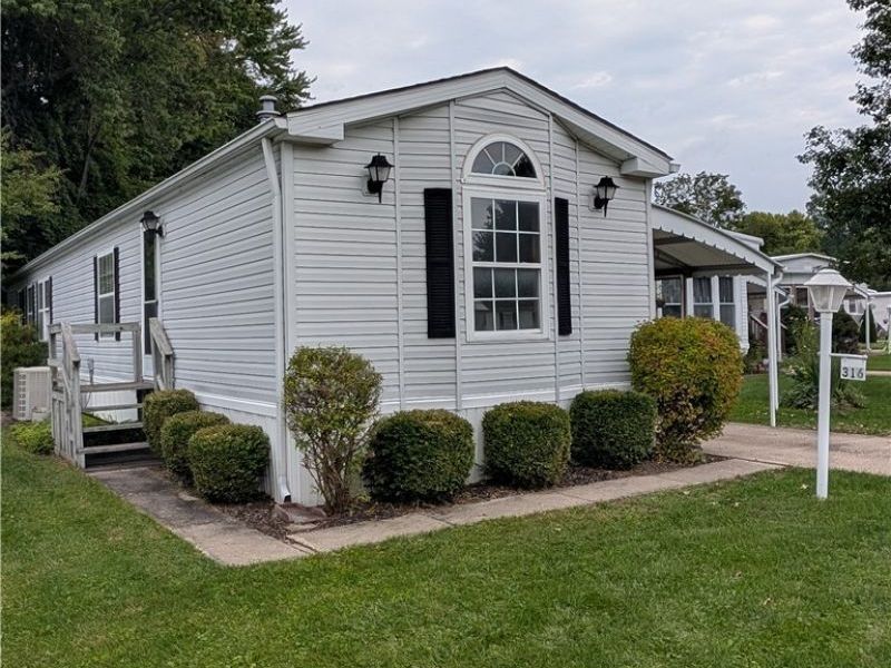 316 Britton Drive, Geneva, OH 44041 Photo 1