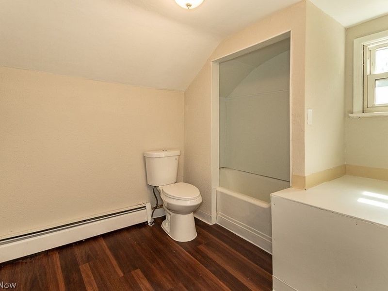 9042 Lake Shore Boulevard, Mentor, OH 44060 Photo 12