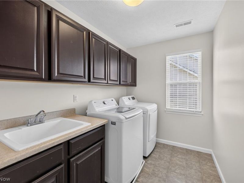 7941 Megan Meadow Drive, Hudson, OH 44236 Photo 30