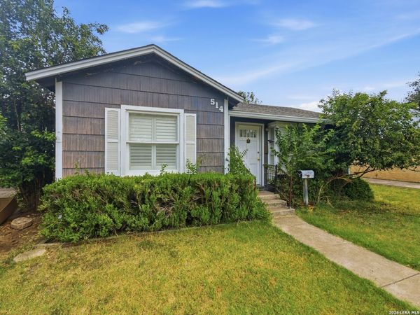 514 FLORENCE ST, Kerrville, TX 78028
