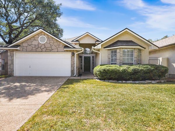 1219 THRUSH RDG, San Antonio, TX 78248