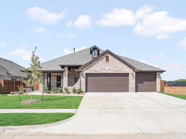 3225 Fraser Drive, Glenn Heights, TX 75154