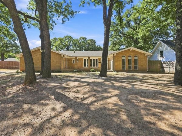 7544 Monterrey Drive, Fort Worth, TX 76112