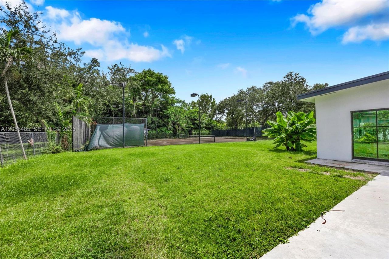 7885 SW 117th St, Pinecrest, FL 33156 Photo