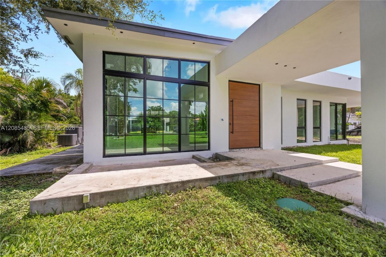 7885 SW 117th St, Pinecrest, FL 33156 Photo