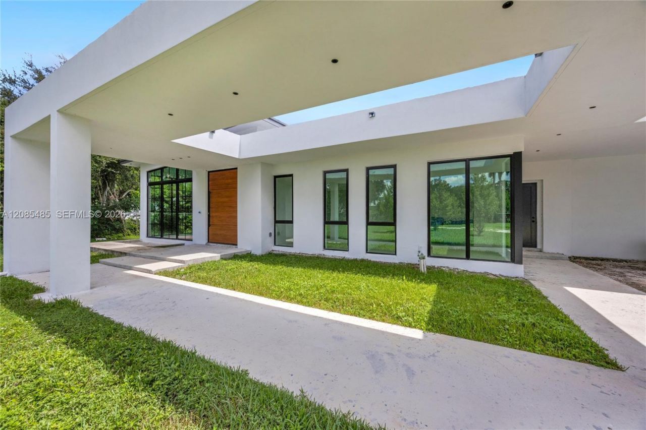 7885 SW 117th St, Pinecrest, FL 33156 Photo