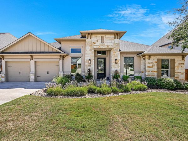 6005 Hewetson DR, Austin, TX 78738