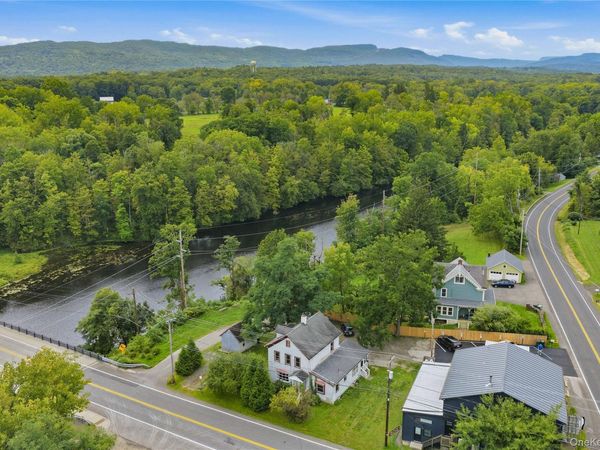 1395 State Route 213 , High Falls, NY 12440