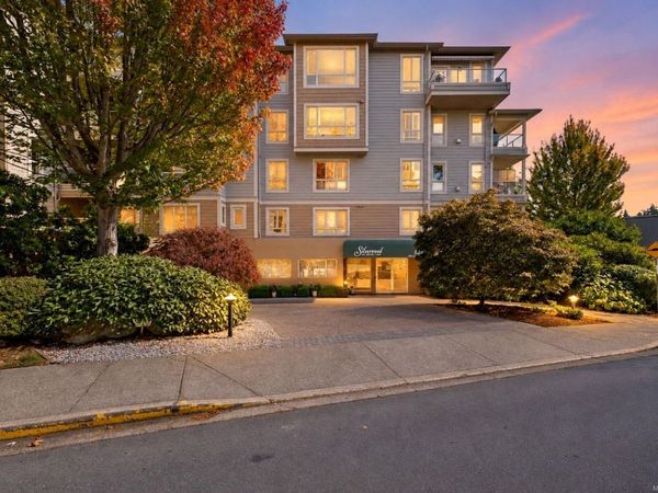 121 Aldersmith Pl, Unit #404, View Royal, BC V9A 7M7