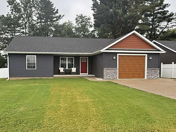 907 Longfellow Drive, Washington, IN 47501