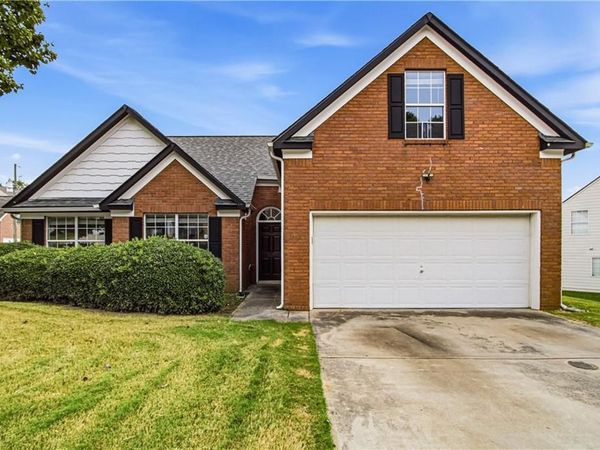 3708 Walnut Creek Way , Lithonia, GA 30038