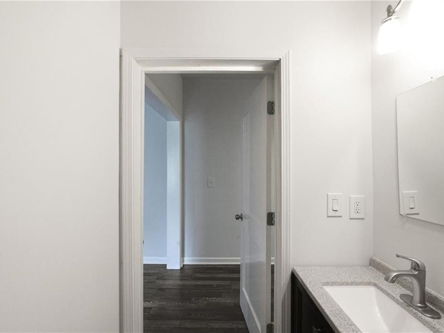 Property Image 77