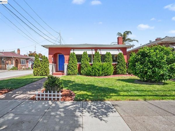 617 Pacific Ave, Alameda, CA 94501