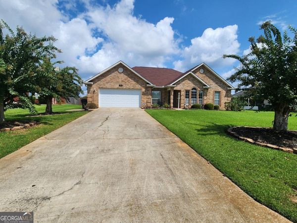 108 Mallard Point, Kathleen, GA 31047