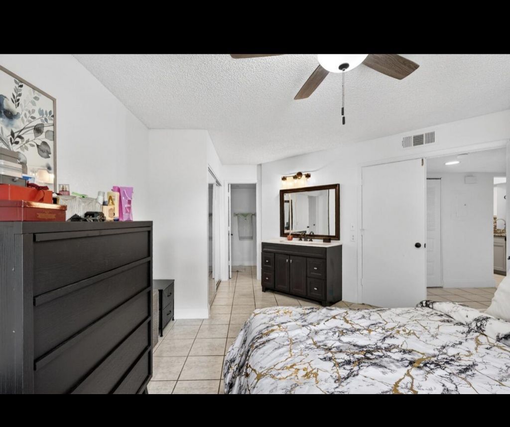 1548 SE Royal Green Circle, Unit 206, Port Saint Lucie, FL 34952 Photo