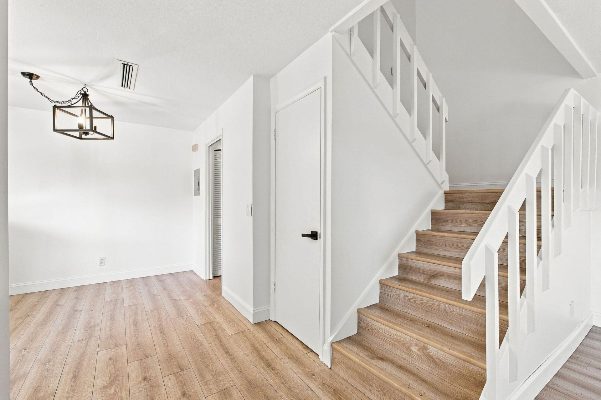 1302 Nebraska Avenue, Unit 1C, Fort Pierce, FL 34950 Photo