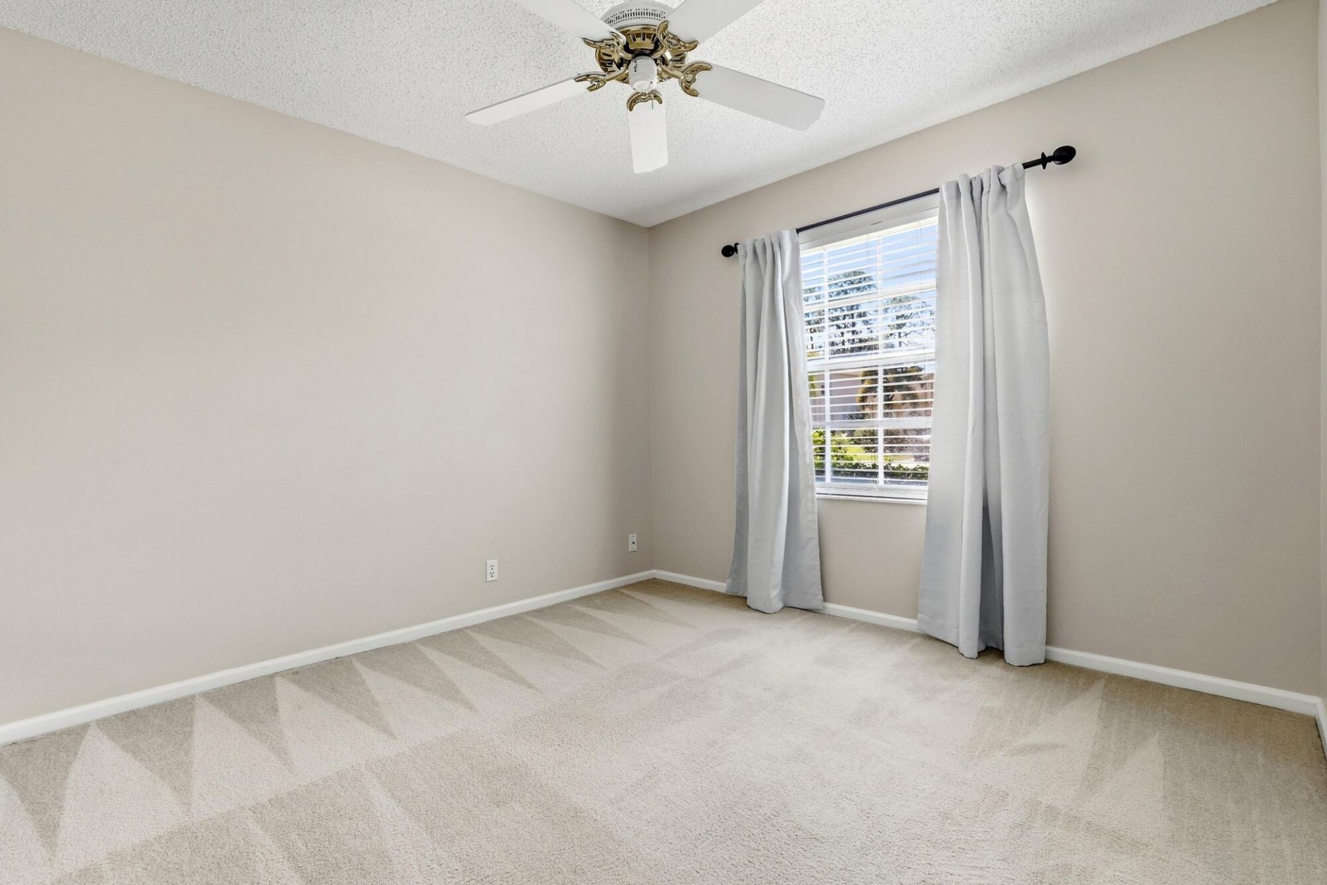15067 Oak Chase Court, Wellington, FL 33414 Photo