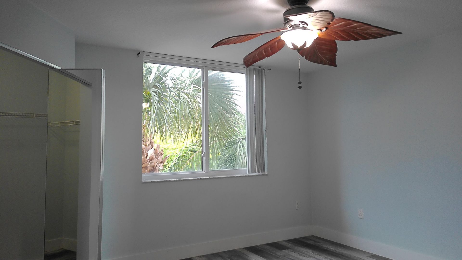 1000 Scotia Drive, Unit 304, Hypoluxo, FL 33462 Photo