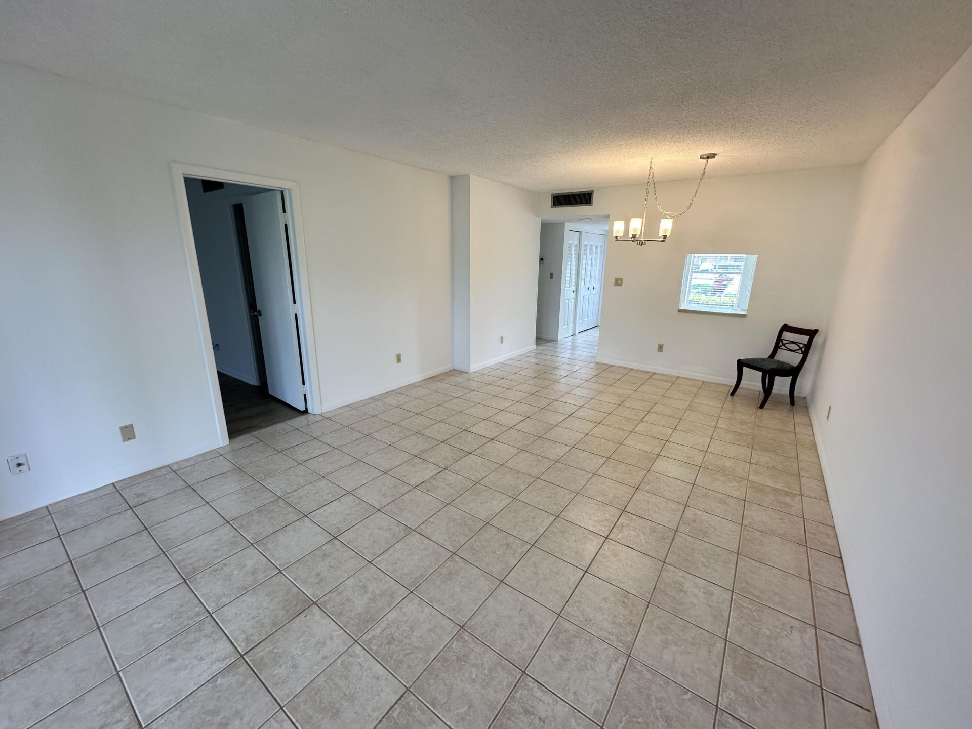 6091 NW 61st Avenue, Unit 103, Tamarac, FL 33319 Photo