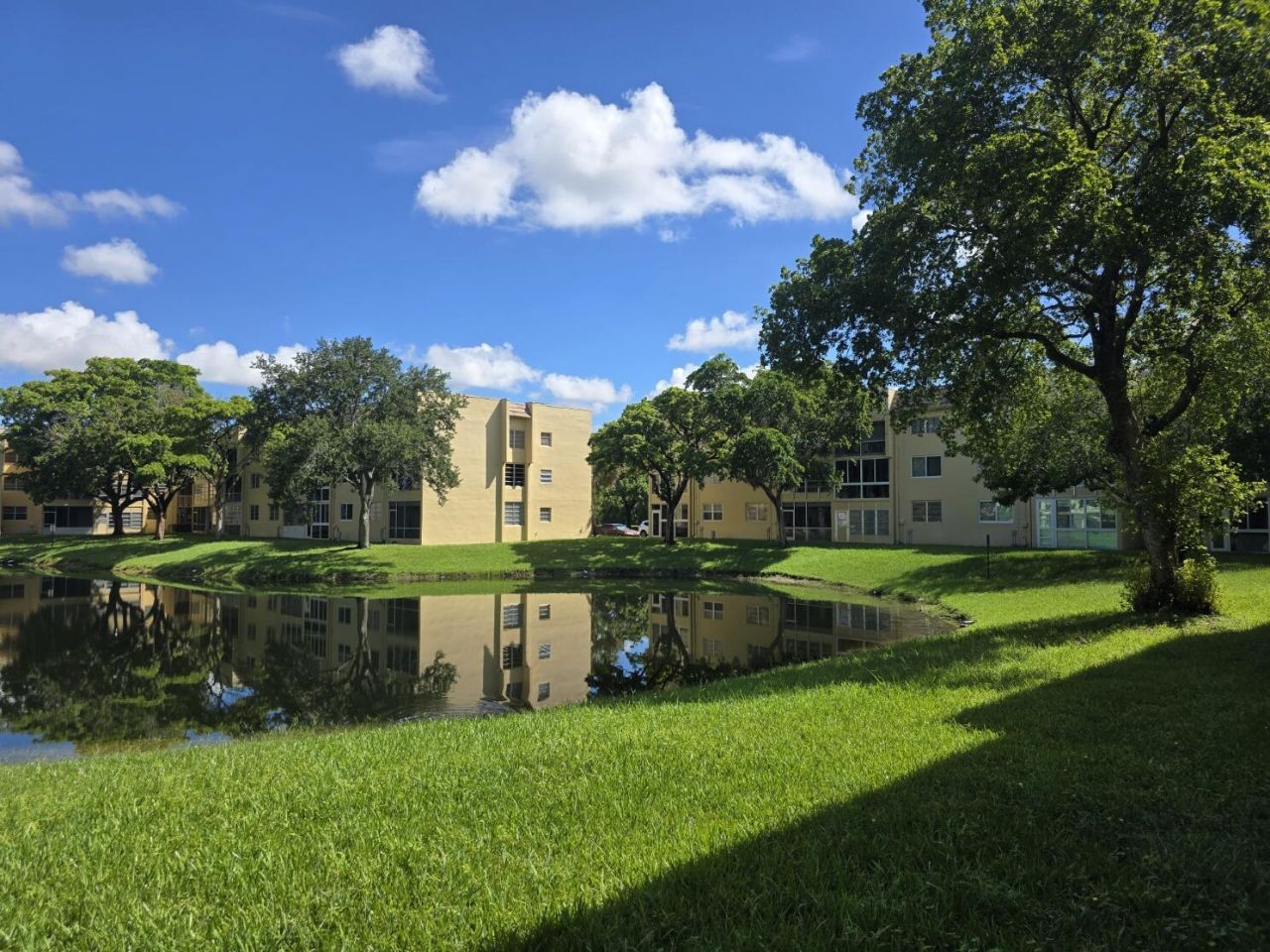 6091 NW 61st Avenue, Unit 103, Tamarac, FL 33319 Photo