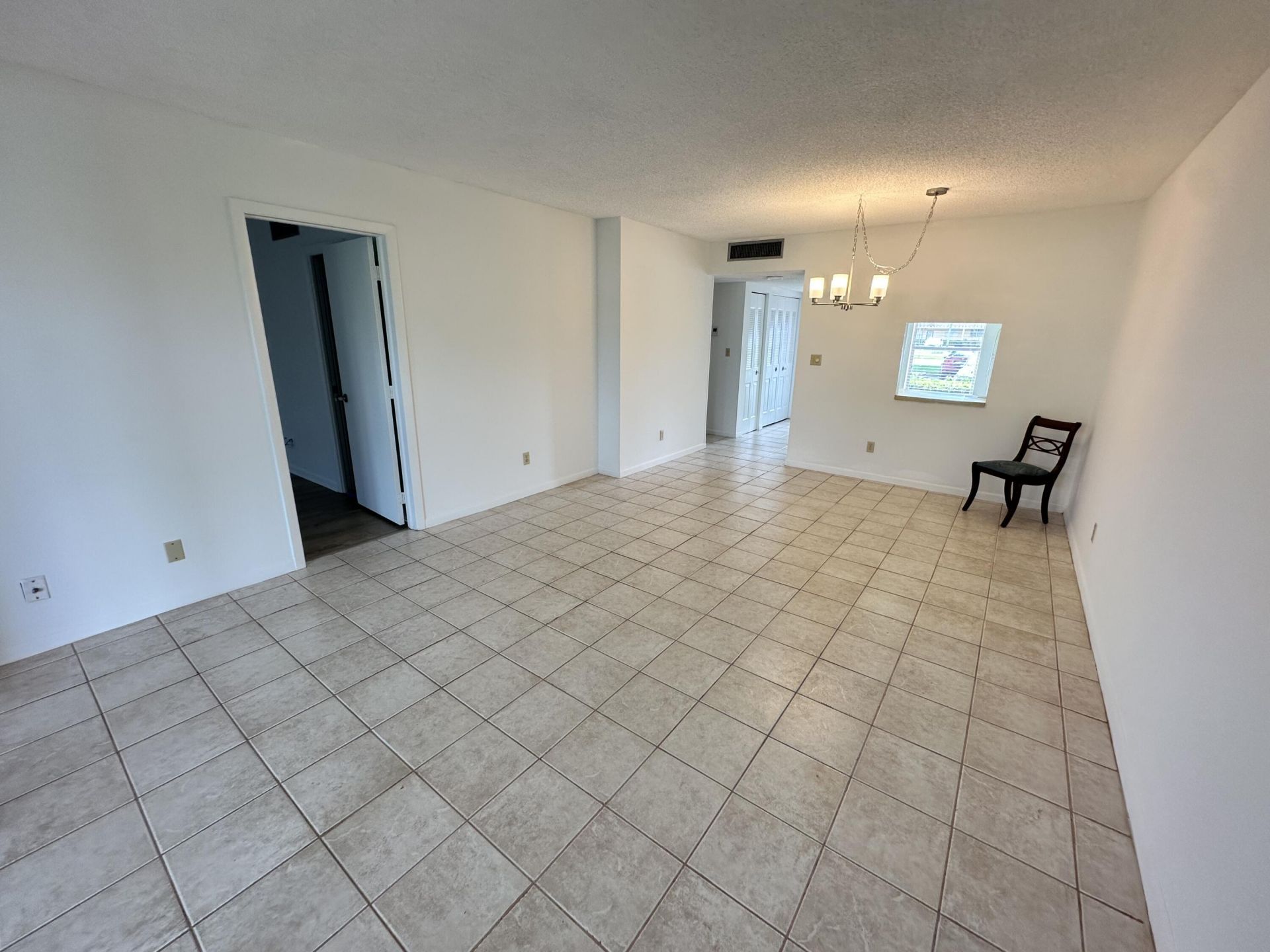 6091 NW 61st Avenue, Unit 103, Tamarac, FL 33319 Photo