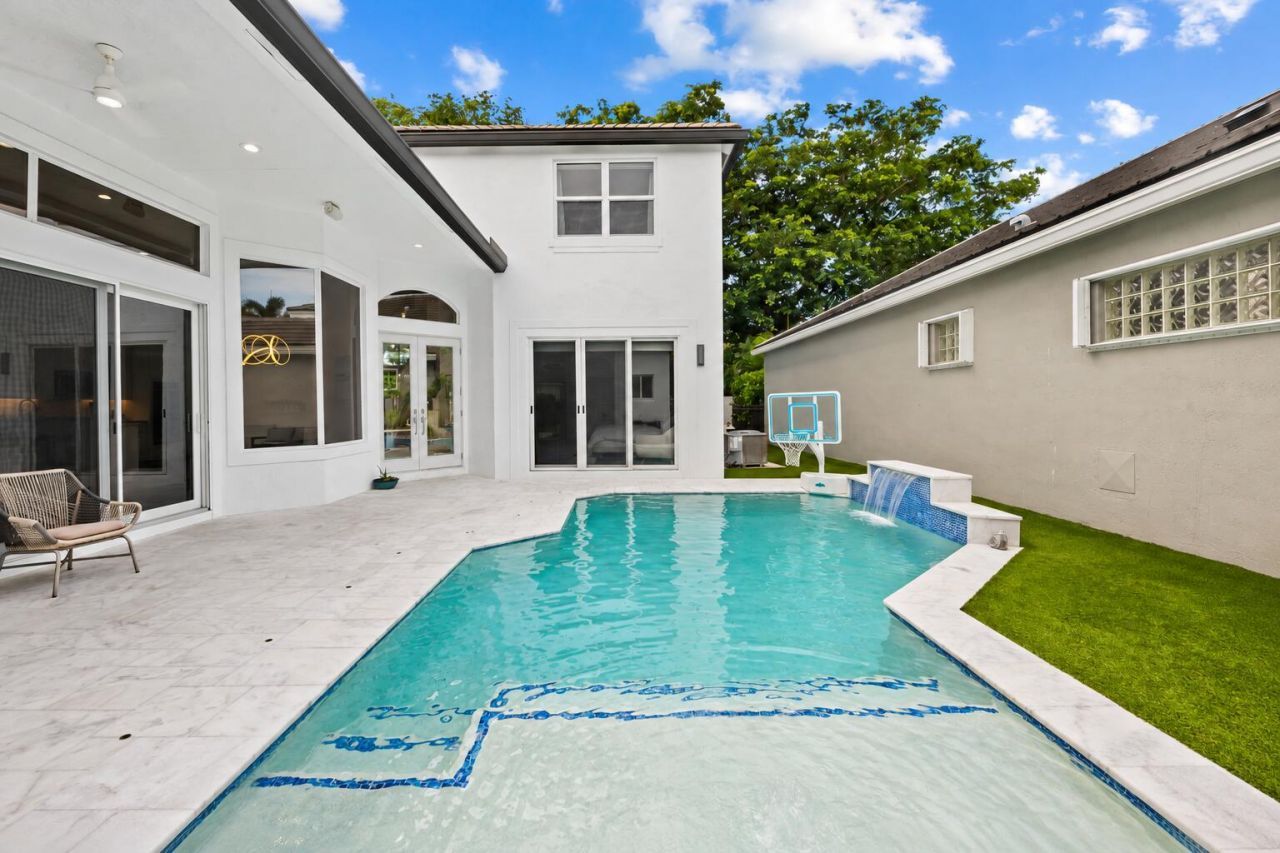 3320 NW 53rd Circle, Boca Raton, FL 33496 Photo