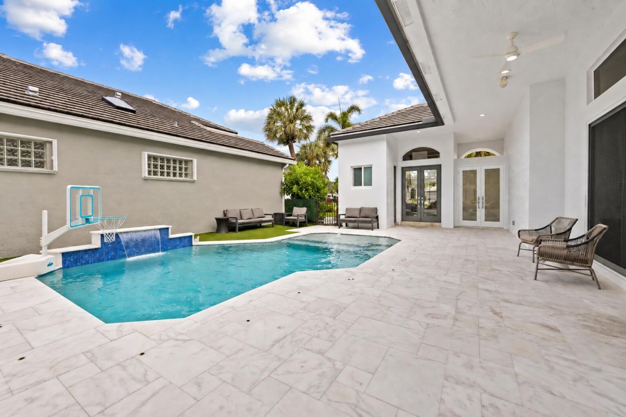 3320 NW 53rd Circle, Boca Raton, FL 33496 Photo