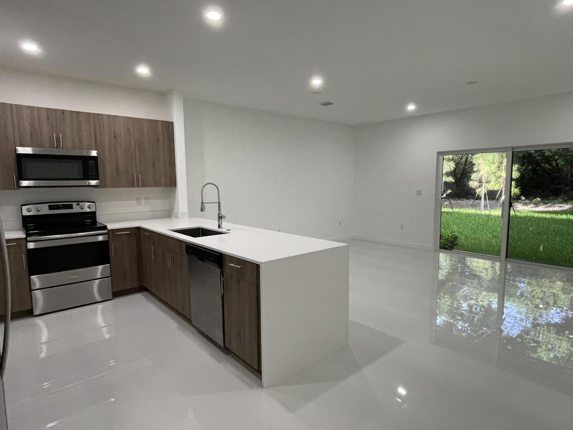 1350 Crystal Way, Unit 107, Delray Beach, FL 33444 Photo