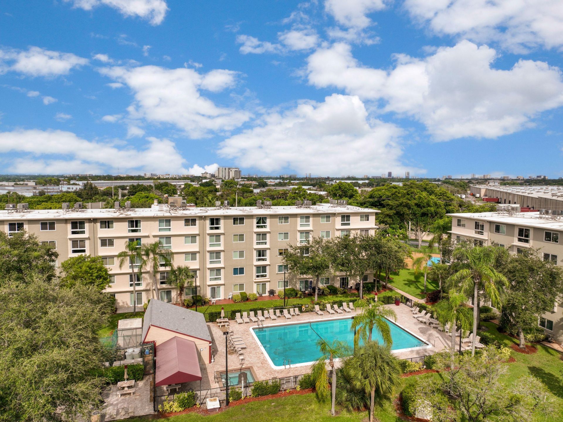 2104 S Cypress Bend Drive, Unit 408, Pompano Beach, FL 33069 Photo