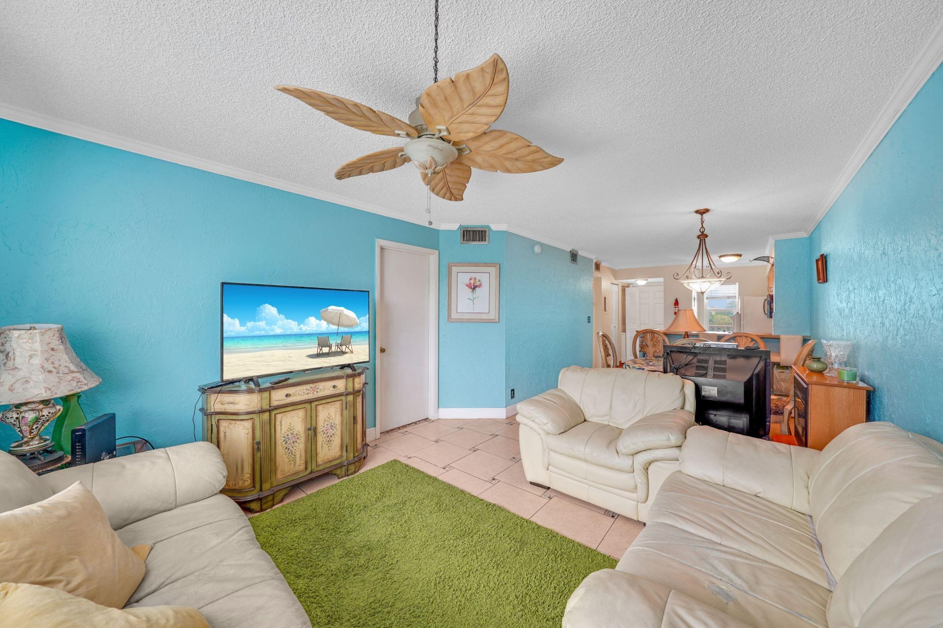 2104 S Cypress Bend Drive, Unit 408, Pompano Beach, FL 33069 Photo