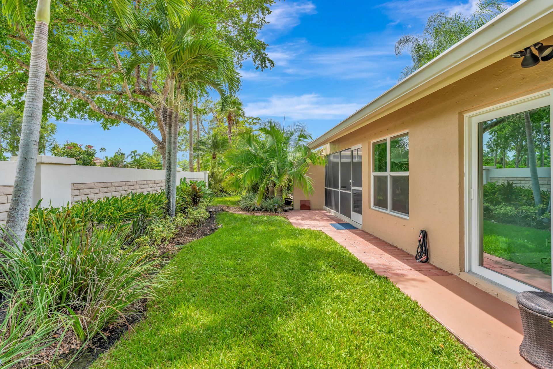 204 Sabal Palm Lane, Palm Beach Gardens, FL 33418 Photo