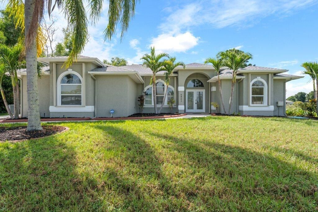 6862 NW Jorgensen Road, Port Saint Lucie, FL 34983 Photo