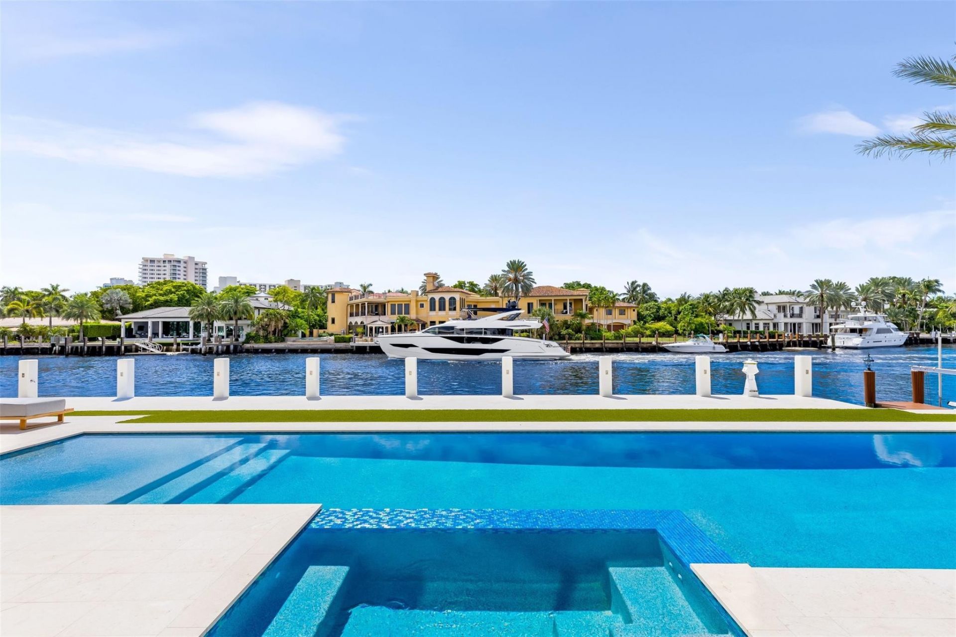 68 Isla Bahia Drive, Fort Lauderdale, FL 33316 Photo