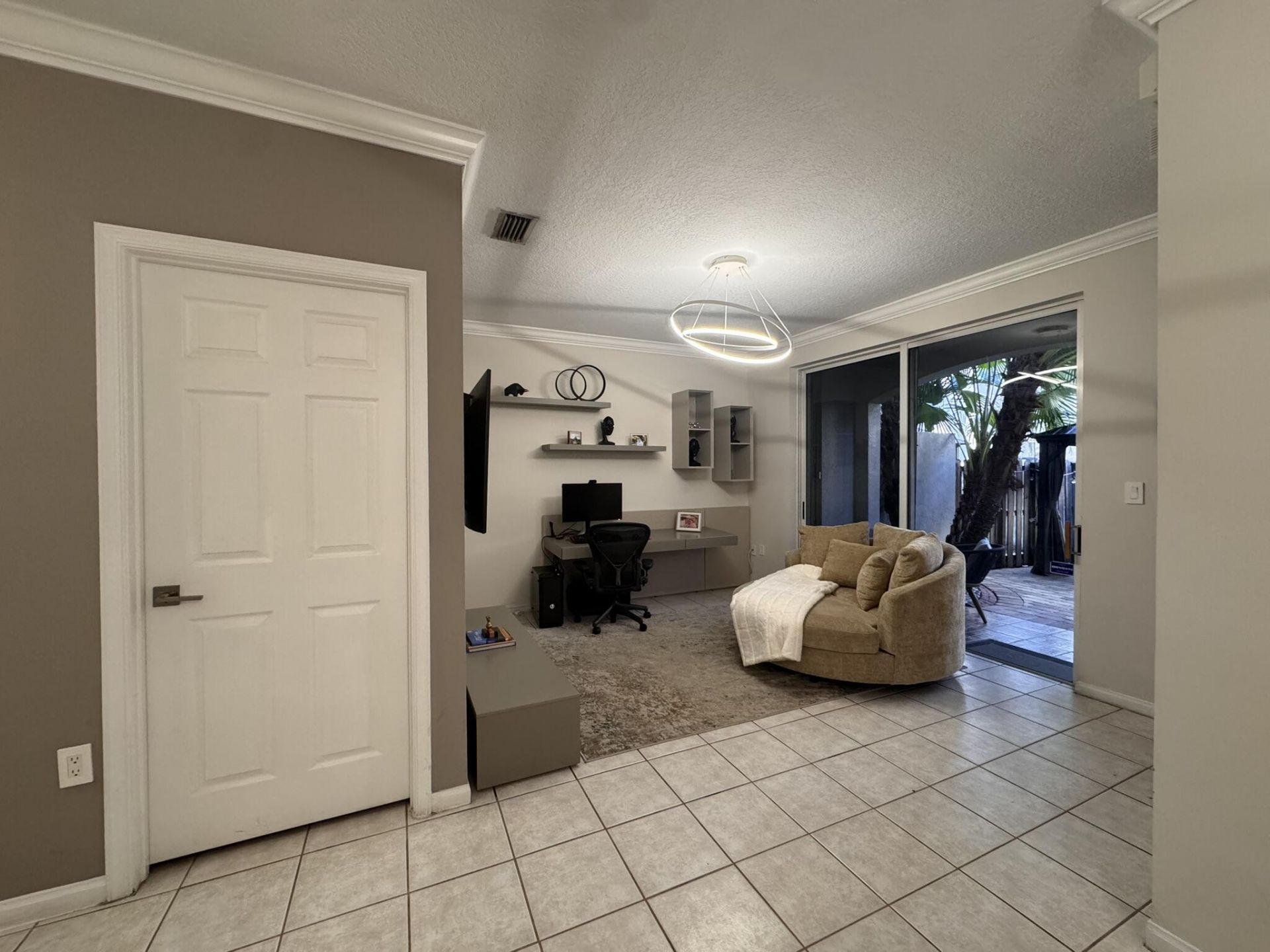 135 Riverwalk Circle, Sunrise, FL 33326 Photo