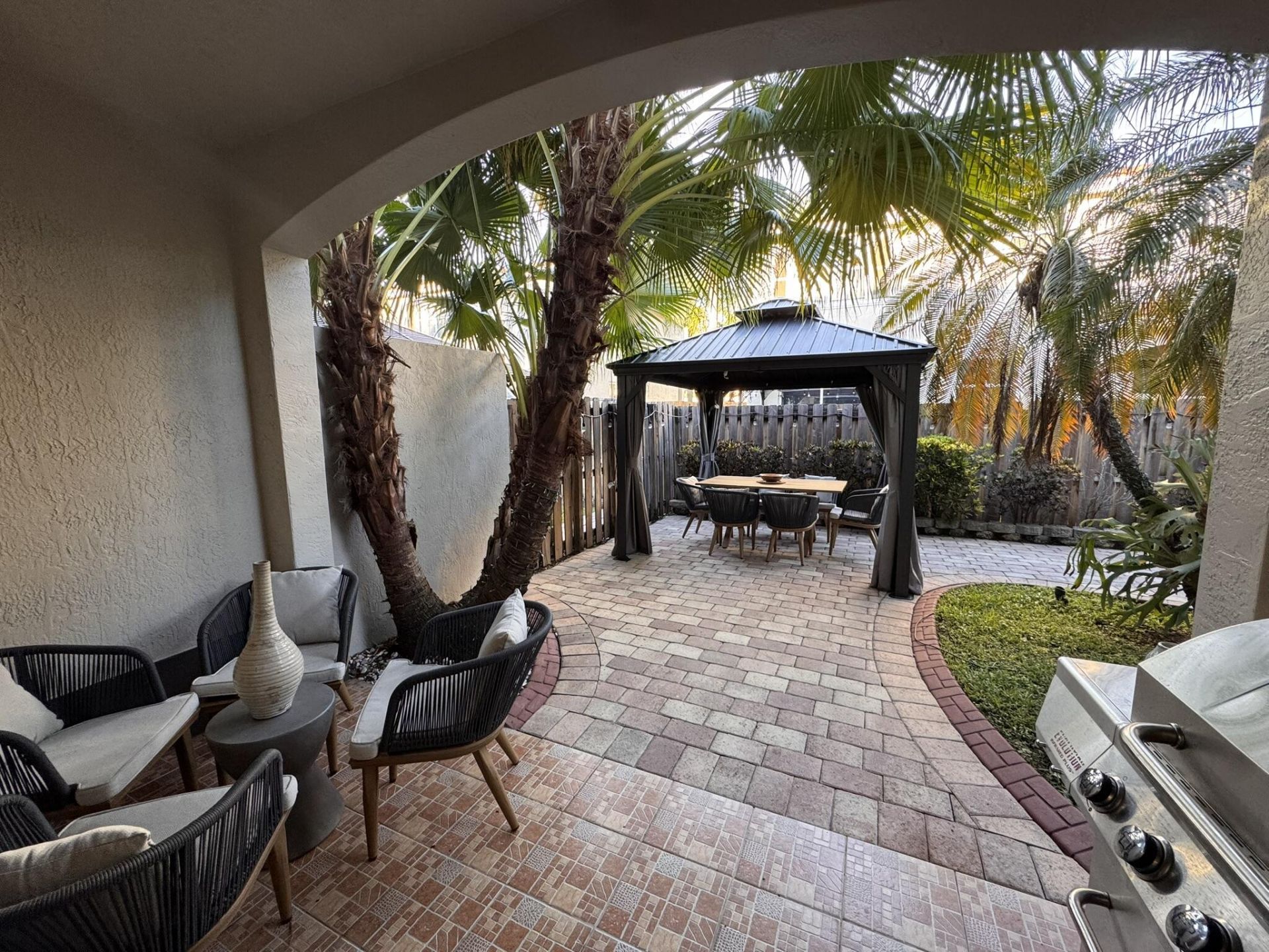 135 Riverwalk Circle, Sunrise, FL 33326 Photo