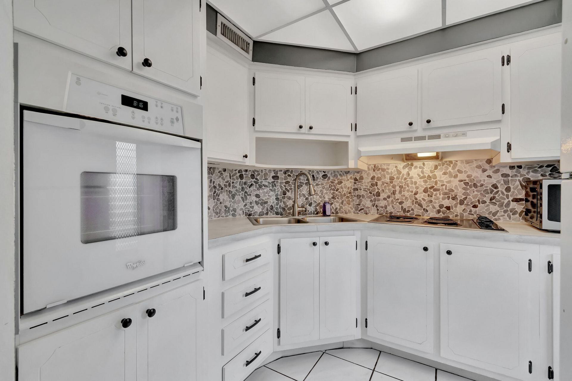 2161 NE 42nd Court, Lighthouse Point, FL 33064 Photo
