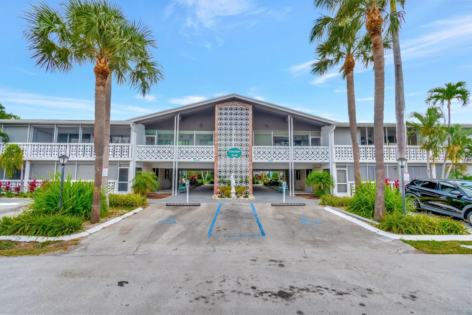 2161 NE 42nd Court, Lighthouse Point, FL 33064 Photo