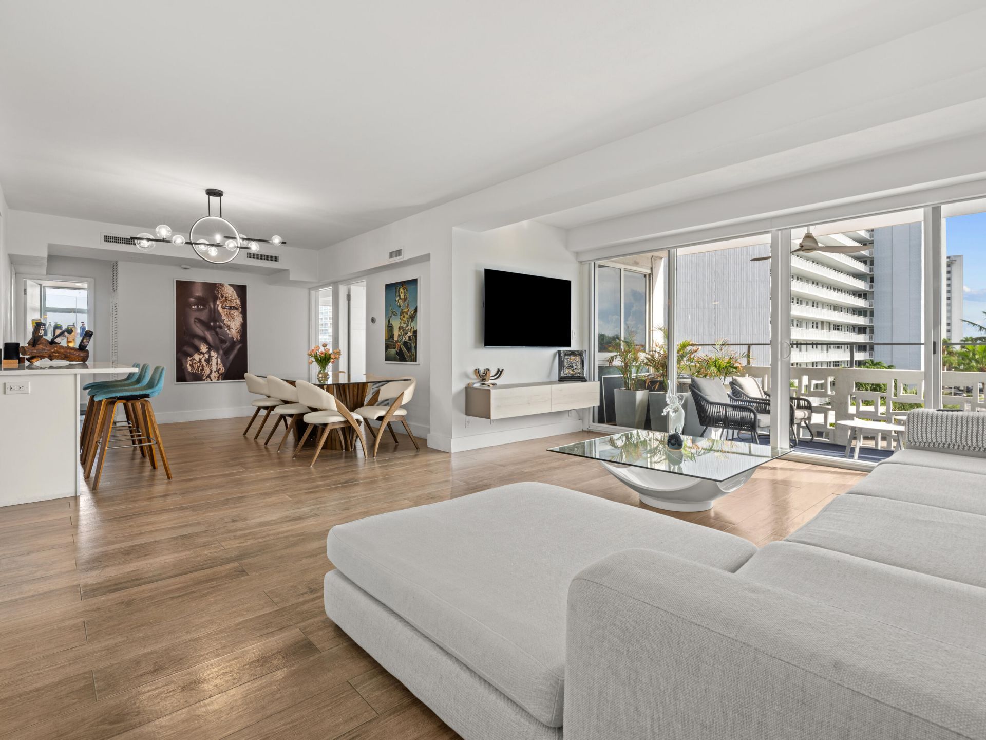 1900 S Ocean Drive, Unit 412, Fort Lauderdale, FL 33316 Photo