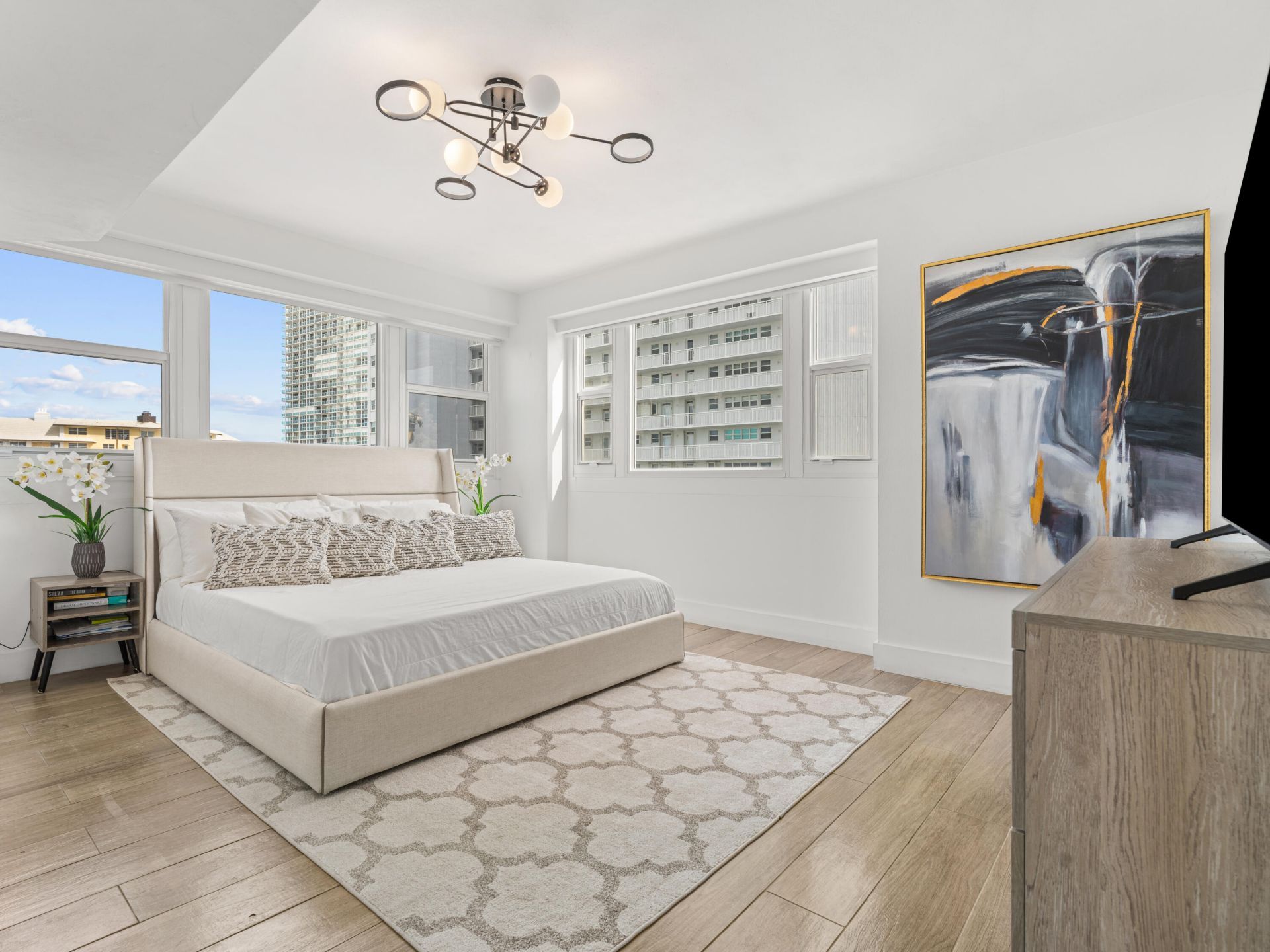 1900 S Ocean Drive, Unit 412, Fort Lauderdale, FL 33316 Photo