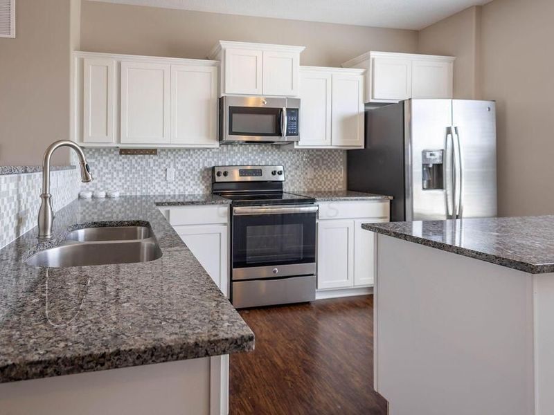 5750 Hayden Run Boulevard , Dublin, OH 43016 Photo 9