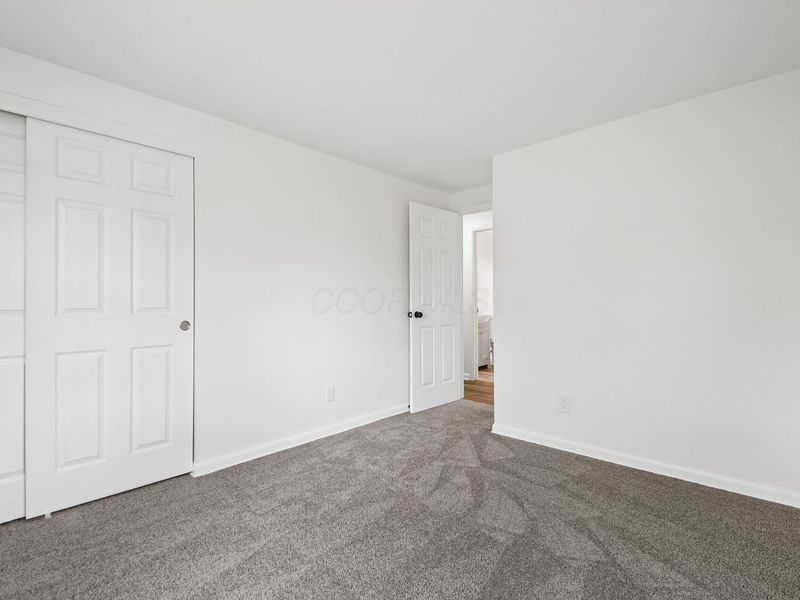 1490 Crestwood Avenue, Columbus, OH 43227 Photo 24