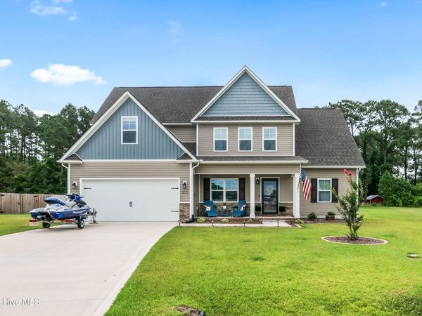 410 Silverstone Place , Hubert, NC 28539
