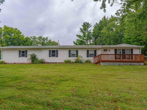 24448 Indian Point Avenue, Athens, IL 62613