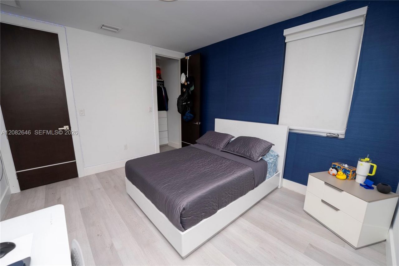 8340 NW 33 Terrace, Doral, FL 33122 Photo